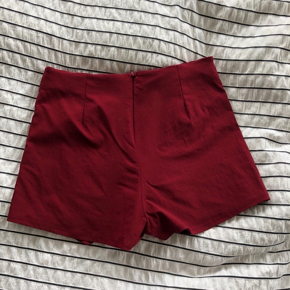 Skort - Picture 2 of 2